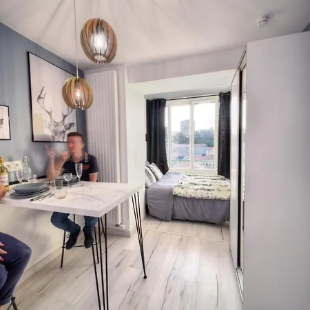 Seasons - Etienne Centre - Gare Chateaucreux Apartment Saint-Etienne (Loire)